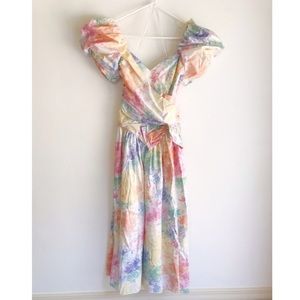 Vintage 80/90s Puff Sleeved Pastel Dress with Bow